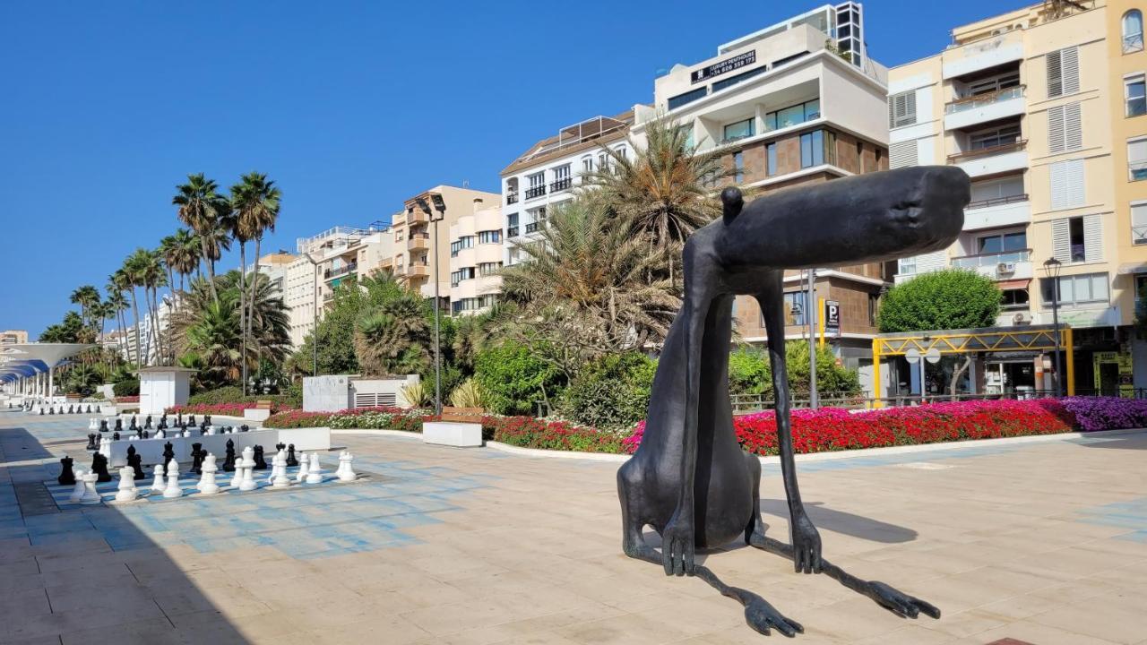 Free Parking, 40 Meters From The Beach, Wi-Fi, Ac Estepona Bagian luar foto
