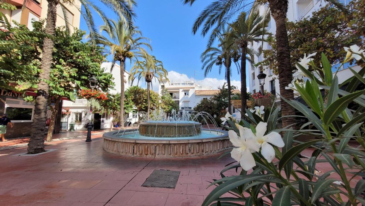 Free Parking, 40 Meters From The Beach, Wi-Fi, Ac Estepona Bagian luar foto